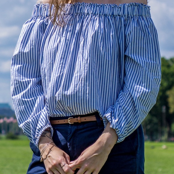 Off the shoulder top - Picture 5 of 5